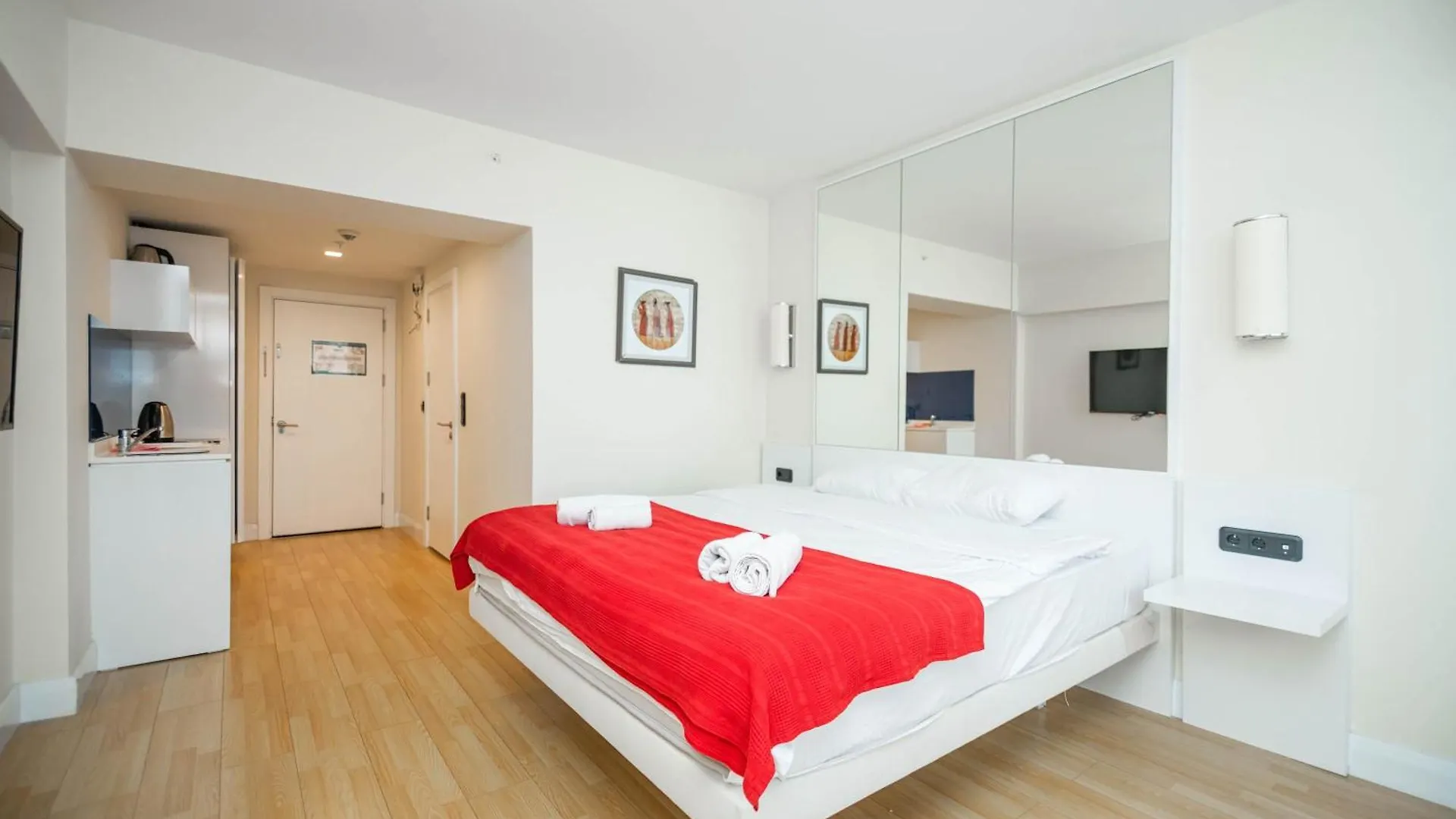 Super Cozy Apartment 36Th Floor, Sea And Mountain View Batumi